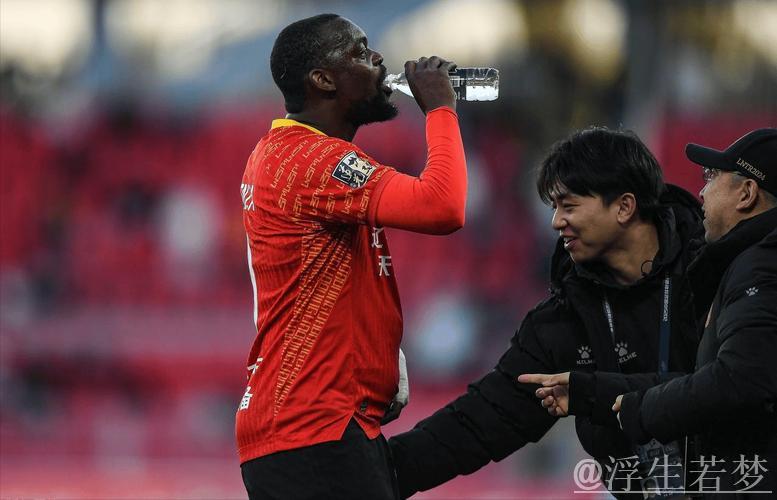 辽宁锋霸自曝非洲豪门绯闻,刚续约队长,射手或将离队? 辽宁锋霸自曝非洲豪门绯闻,刚续约队长,射手或将离队?